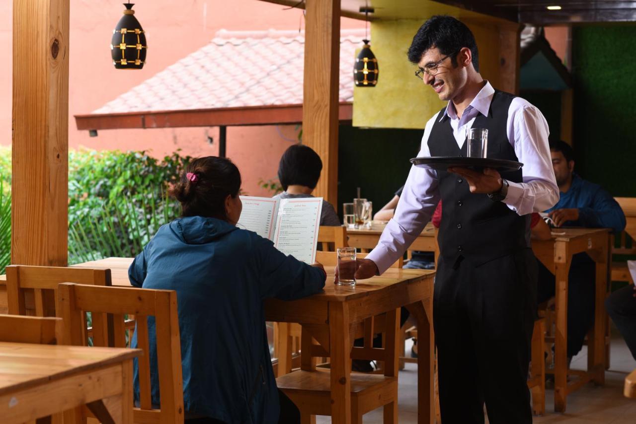 Hotel Thamel Park Kathmandu Bagian luar foto