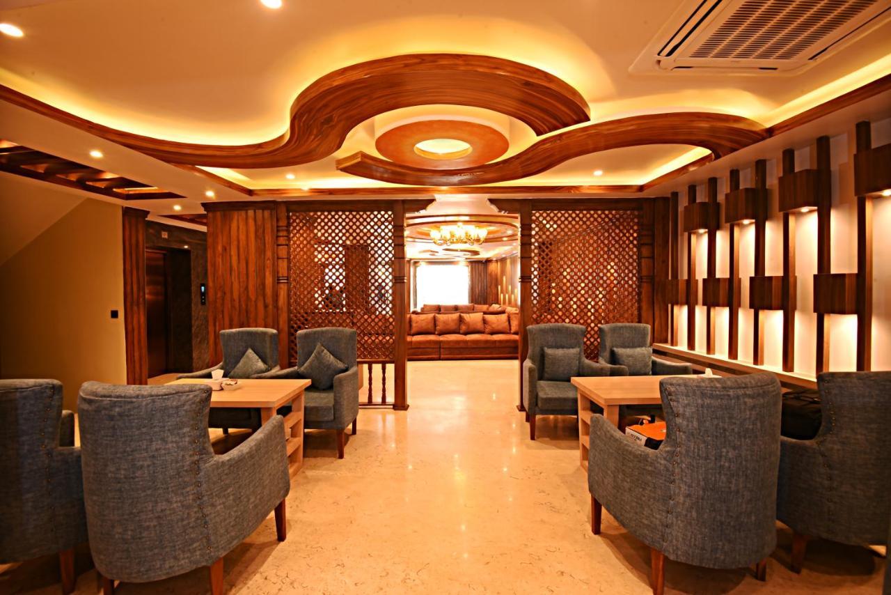 Hotel Thamel Park Kathmandu Bagian luar foto