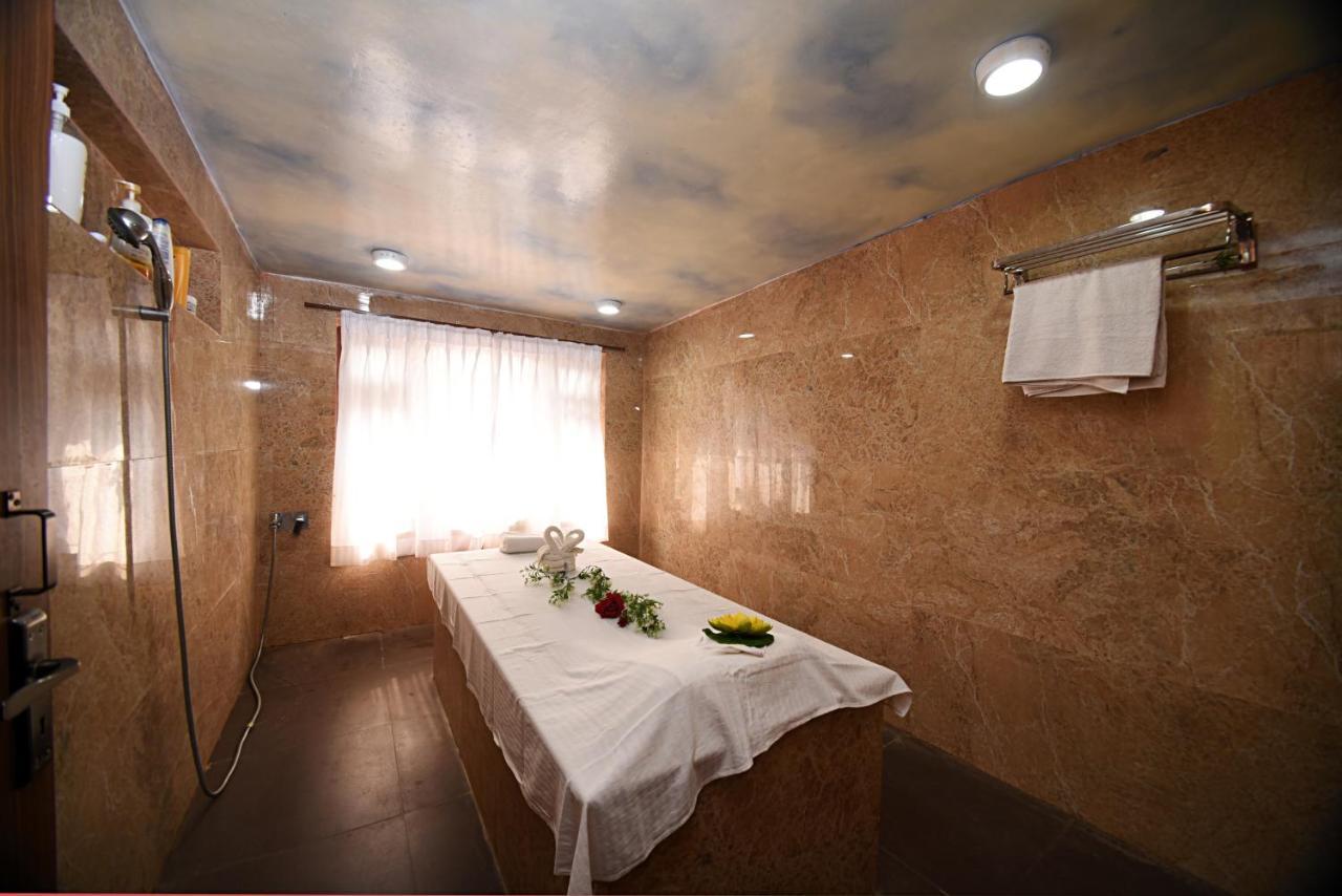 Hotel Thamel Park Kathmandu Bagian luar foto