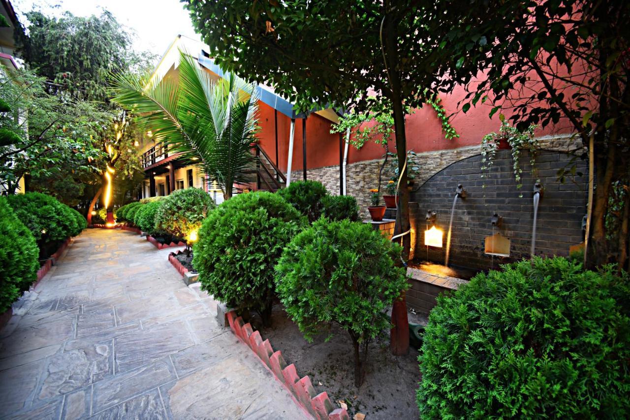 Hotel Thamel Park Kathmandu Bagian luar foto